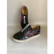 Кроссовки для девочек со светодиодной подошвой /без застежек/