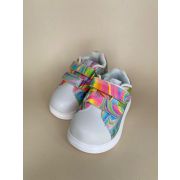 Кроссовки для девочек