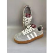 Кроссовки для девочек