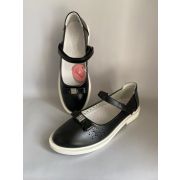 Туфли школьные для девочек с перфорацией на белой подошве