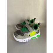 Кроссовки Котофей облегченные 22 размера со светодиодами